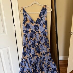 Floral V-Neck Sleeveless Maxi Dress in Blue and Tan